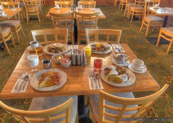 Clarion Hotel & Conference Center Northampton Esterno foto