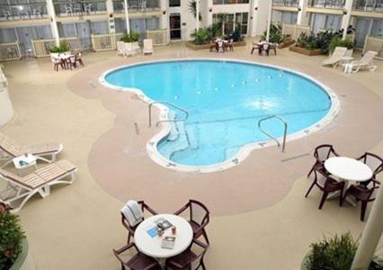 Clarion Hotel & Conference Center Northampton Esterno foto